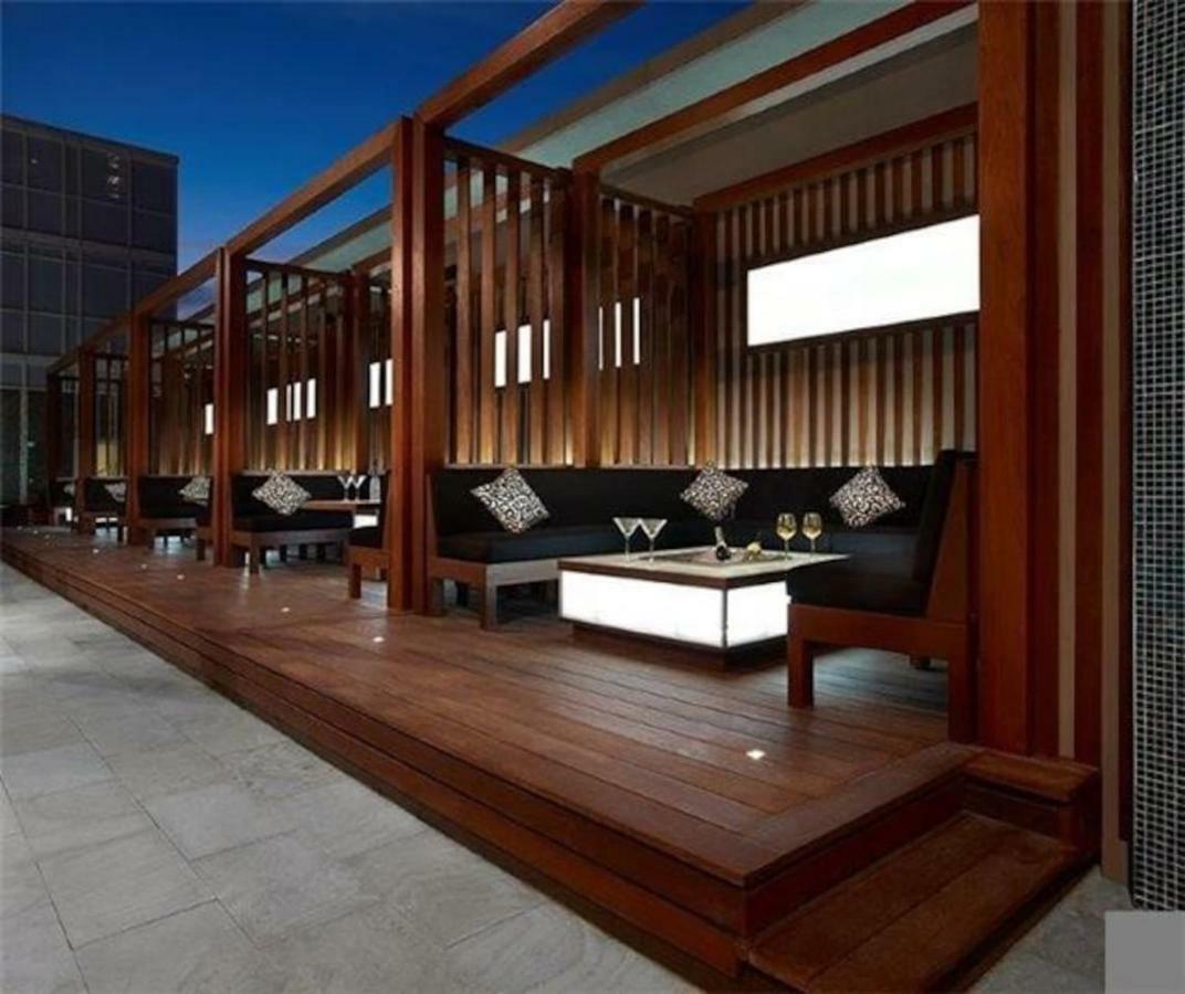 Grand View 2Br/2Ba Condos Cn Tower,Union,Tiff/Mtcc Торонто Екстер'єр фото